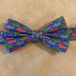 Vineyard Vines shark bow tie